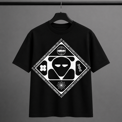 Cyberpunk Alien T-Shirt Futuristic Graphic Tee Sci-Fi Streetwear Men's Black White