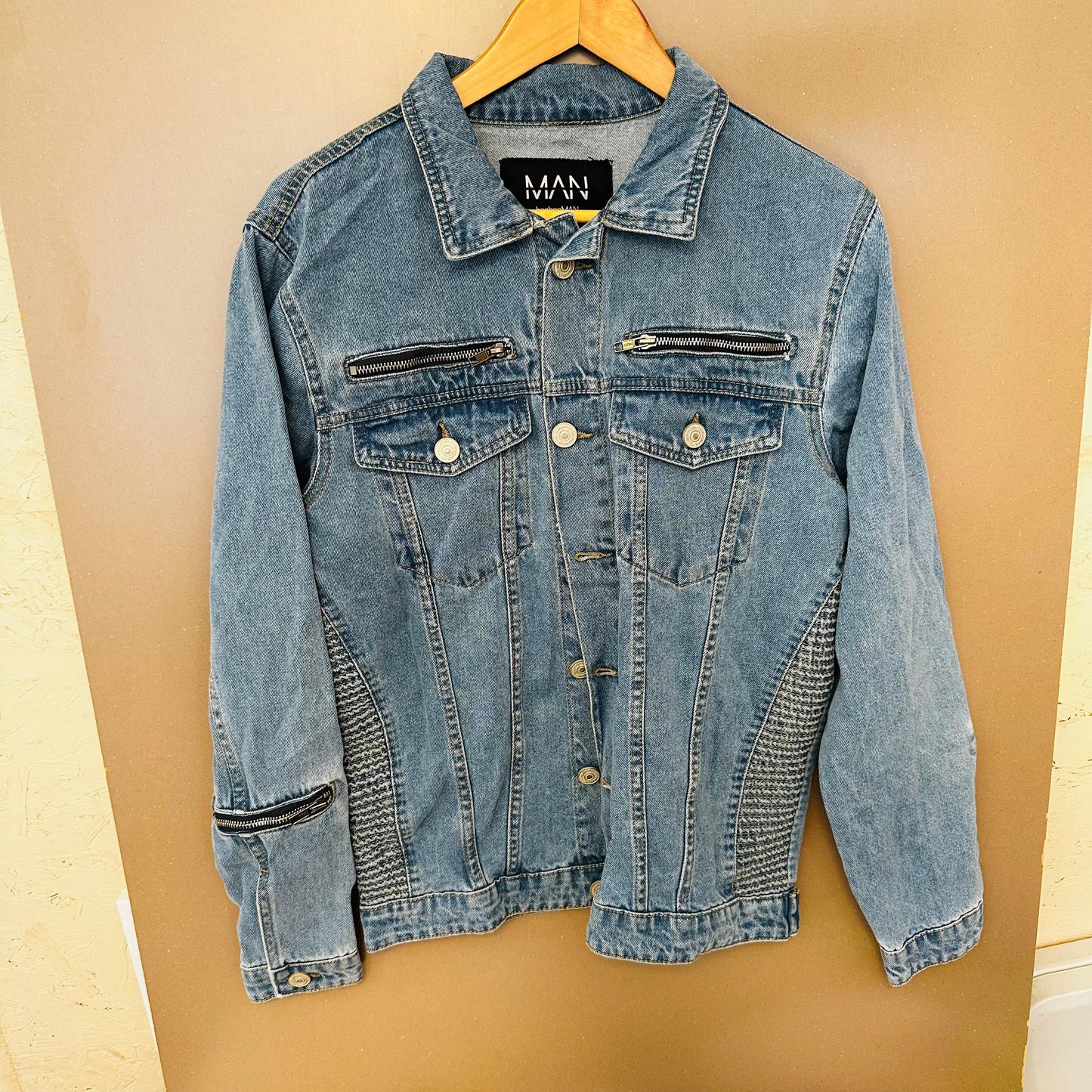Classic Grey Denim-Look Sweatshirt